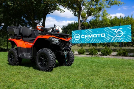 Kufer  tył CFMOTO Cforce 520L model od 2023 z EPS