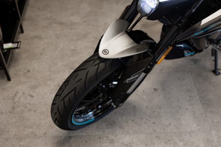 Motocykl CFMoto 125NK | Gem Black | Wyprzedaż rocznika