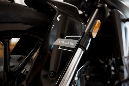 Motocykl CFMoto 125NK | Gem Black | Wyprzedaż rocznika