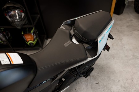 Motocykl CFMoto 125NK | Gem Black | Wyprzedaż rocznika
