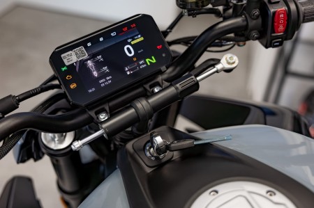 Motocykl CFMOTO 675NK | Tundra Grey
