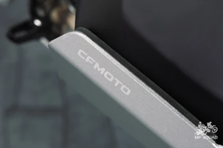 Osłona aluminiowa silnika srebrna CFMOTO 1000MT-X