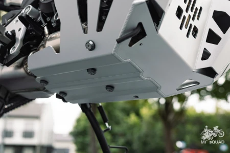 Osłona aluminiowa silnika srebrna CFMOTO 1000MT-X